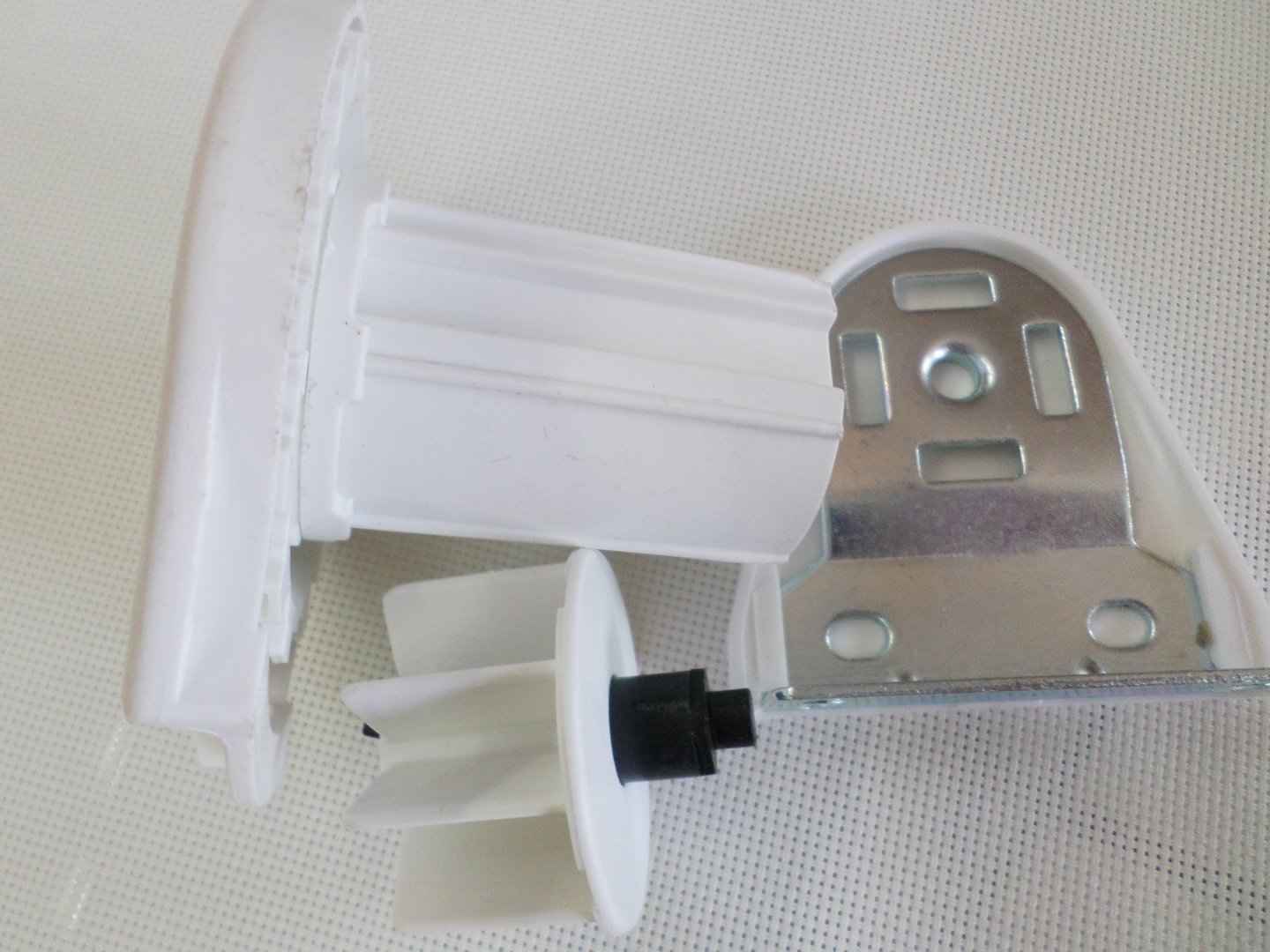 mec_bell_system_32mm_blanco.JPG