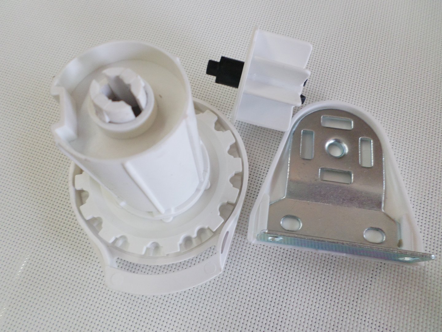 mec_bell_system_38mm_blanco.JPG